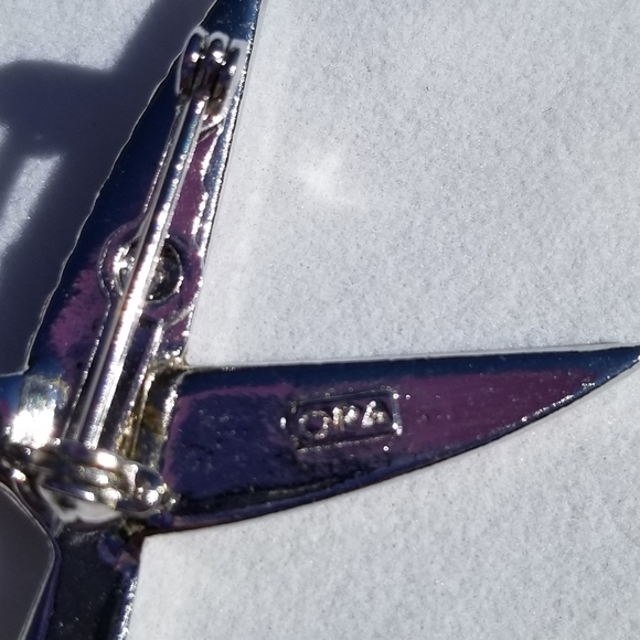 Vintage Ora signed crossed feather brooch pin - Picture 4 of 4